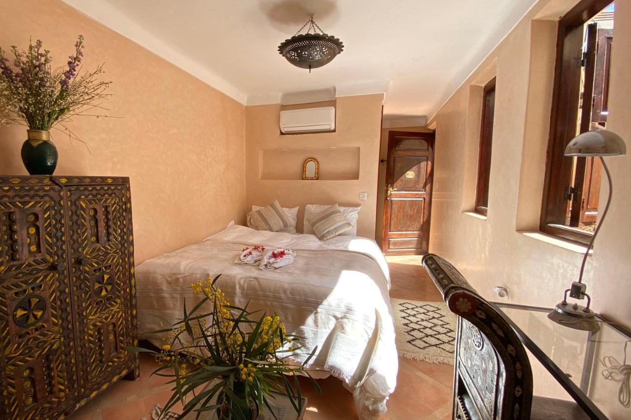 Riad Of The Storks - Exclusive Use For Up To 17 Persons Marrakesh Eksteriør billede