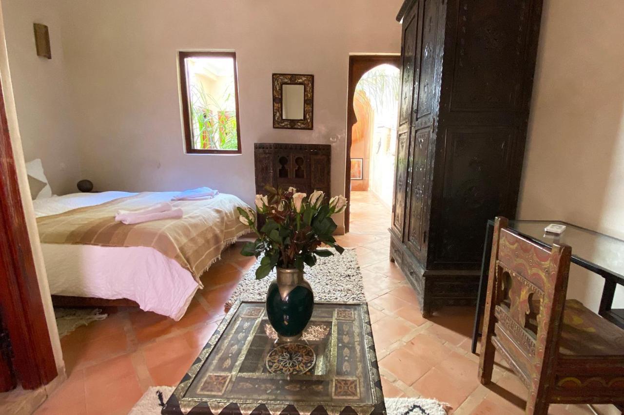 Riad Of The Storks - Exclusive Use For Up To 17 Persons Marrakesh Eksteriør billede